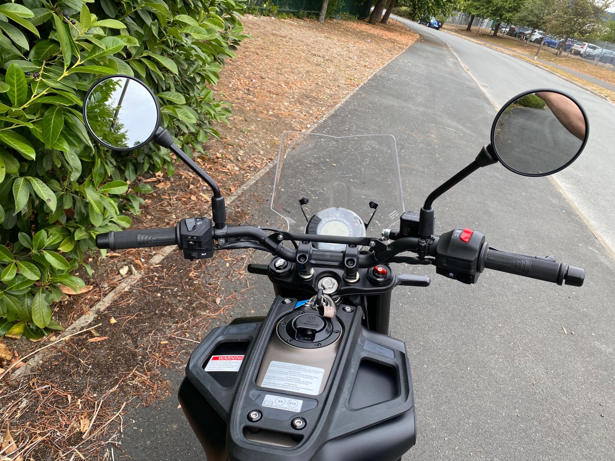 2022 72 Reg Husqvarna Svartpilen 401